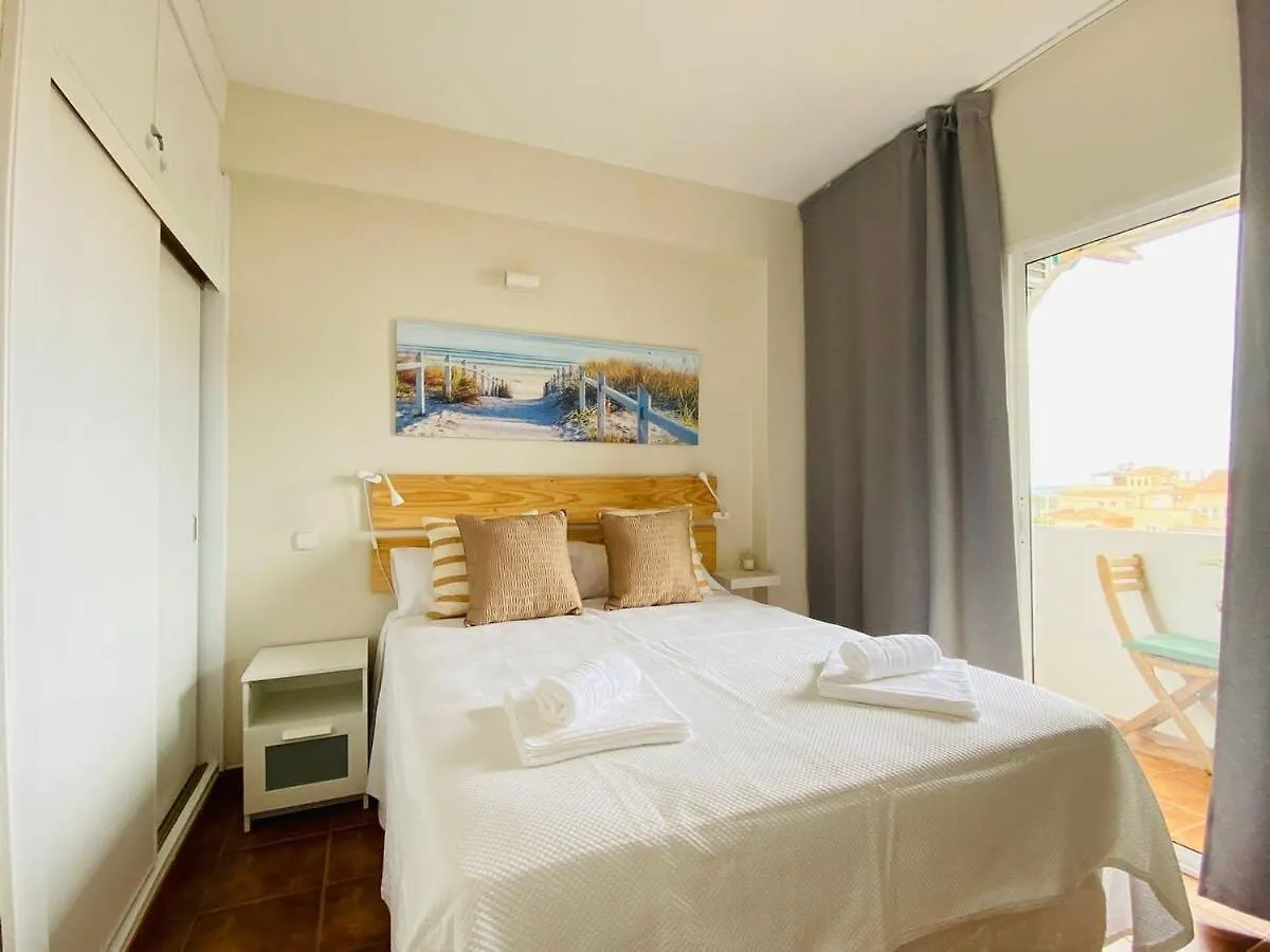 Soleado Apartamento Reformado 2 Hab. En Playamar Torremolinos 0*,