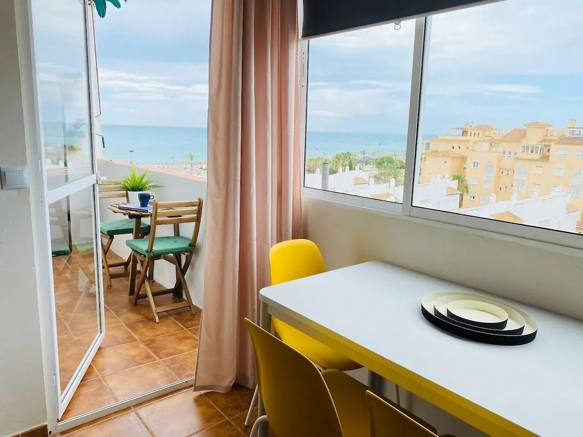 Soleado Apartamento Reformado 2 Hab. En Playamar Torremolinos Apartment